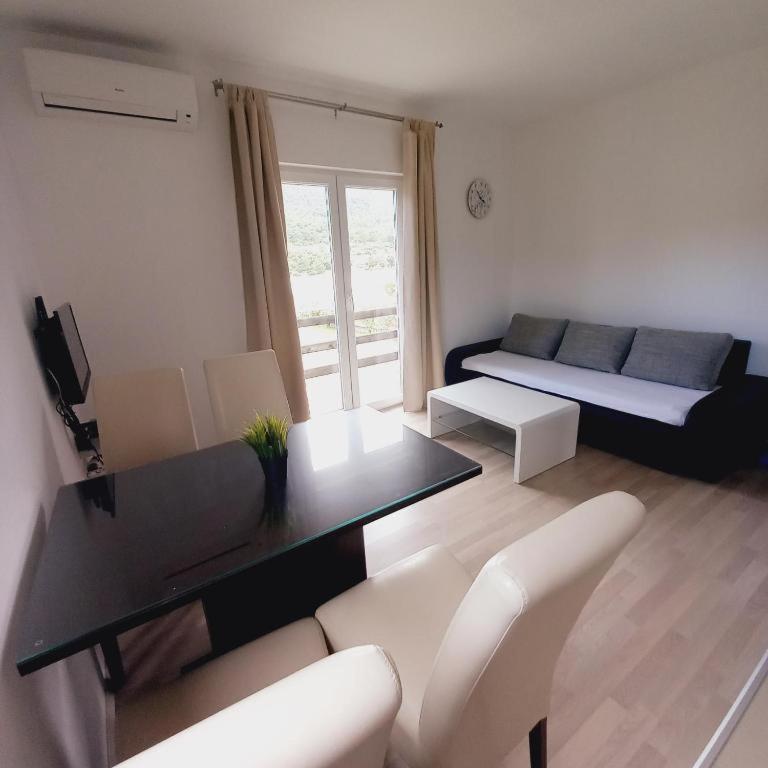 Apartments M&M เกรบัชติซา ภายนอก รูปภาพ